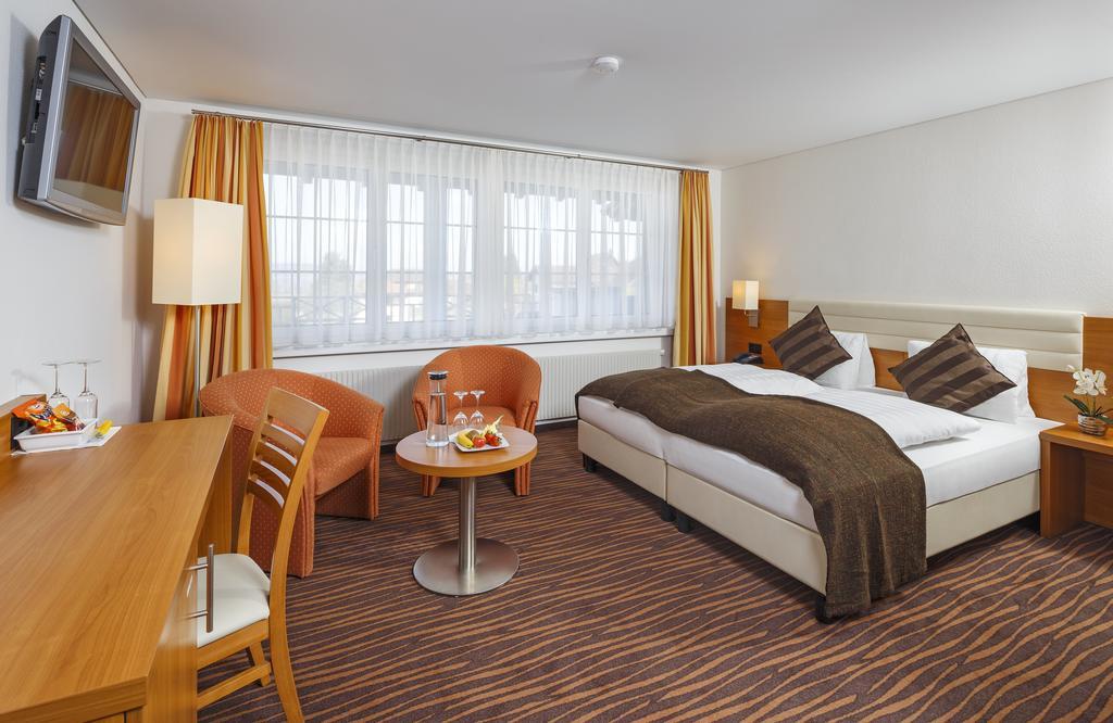 Seemoewe Swiss Quality Hotel Güttingen Rom bilde